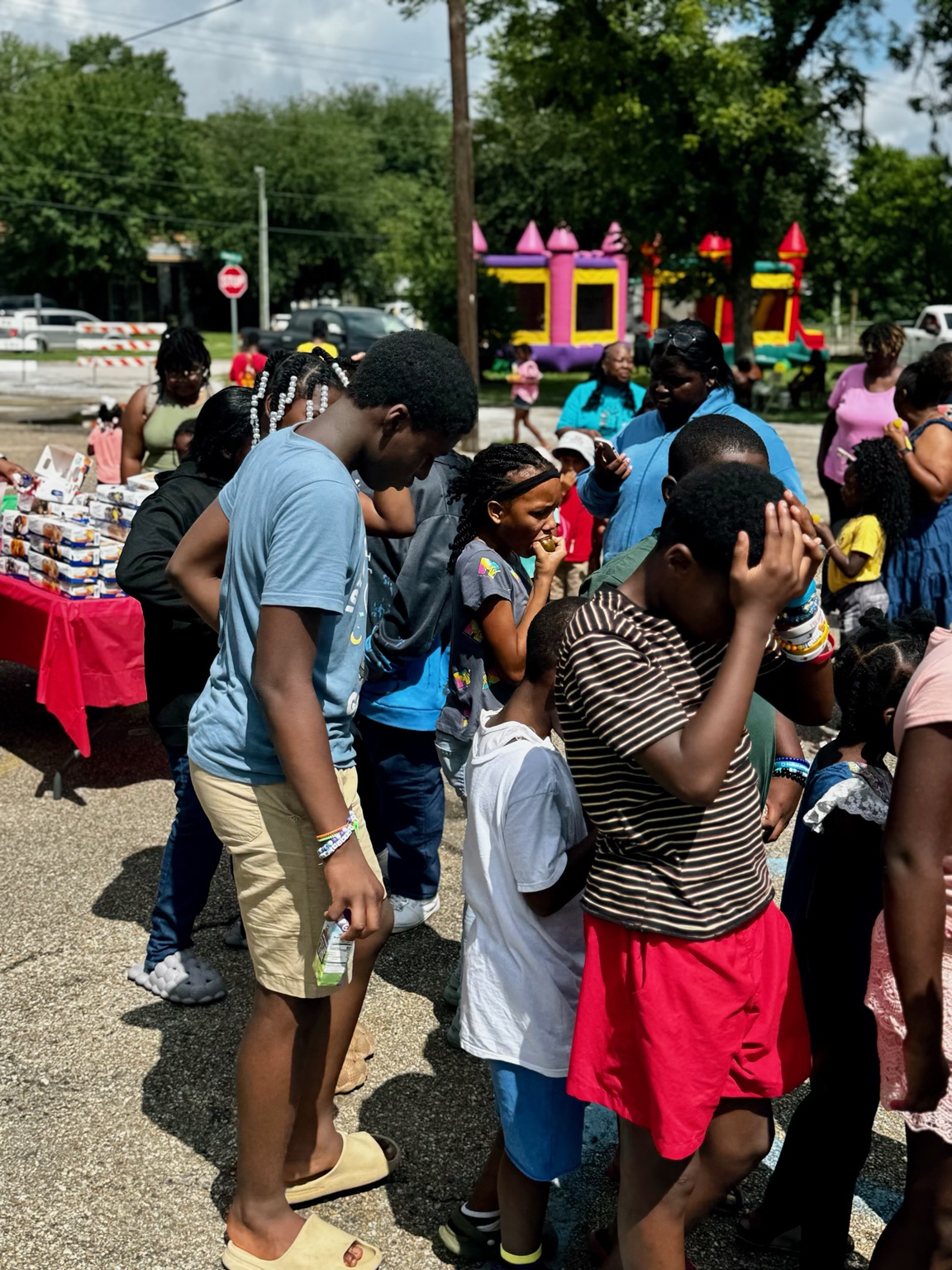 Annual Back to School Bash &amp; Giveaway · Photo 11