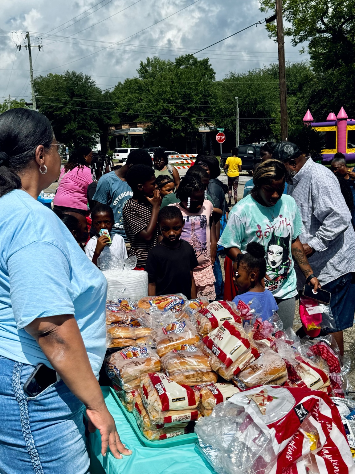 Annual Back to School Bash &amp; Giveaway · Photo 12